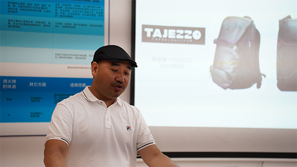 新宝gg科技箱包厂,箱包生产厂家,东莞箱包厂家