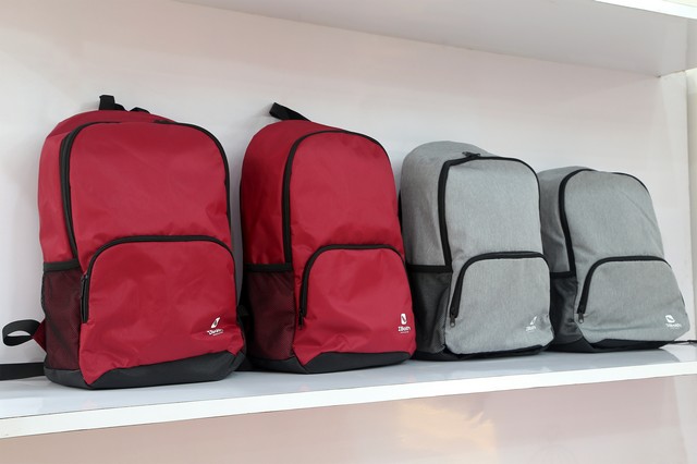 新宝gg皮具大牌背包代工厂：品质与工艺的典范